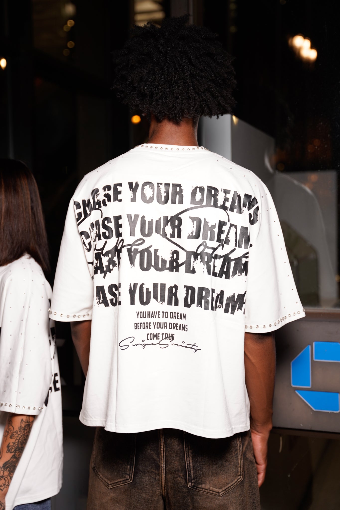 “DREAMS” TEE WHITE